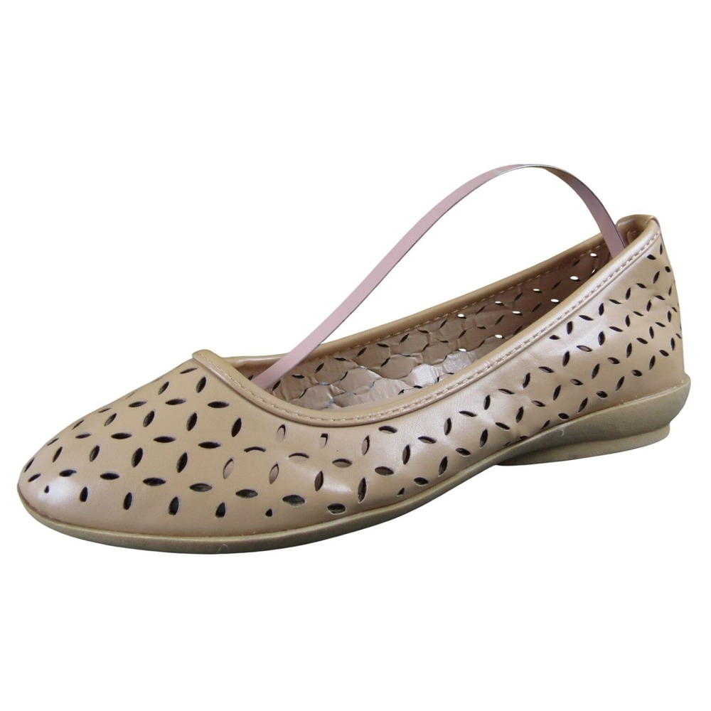 Classique Women's 7 Tan Synthetic Cutout Ballet Flats‎ Lightweight Casual